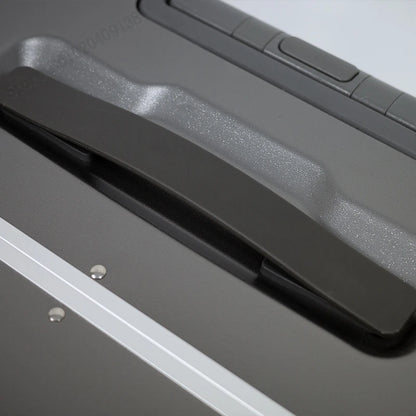 Neuer Kinderkoffer mit Sitz – Aluminiumrahmen, Frontöffnung, Rollkoffer, Aufsitzkoffer für Kinder, 22'' Handgepäck