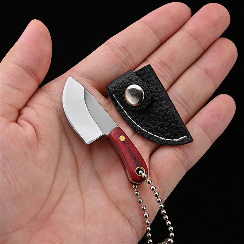 DAGGERA | Verschiedene Mini Messer für Schlüsselanhänger mit klassischem Holzgriff