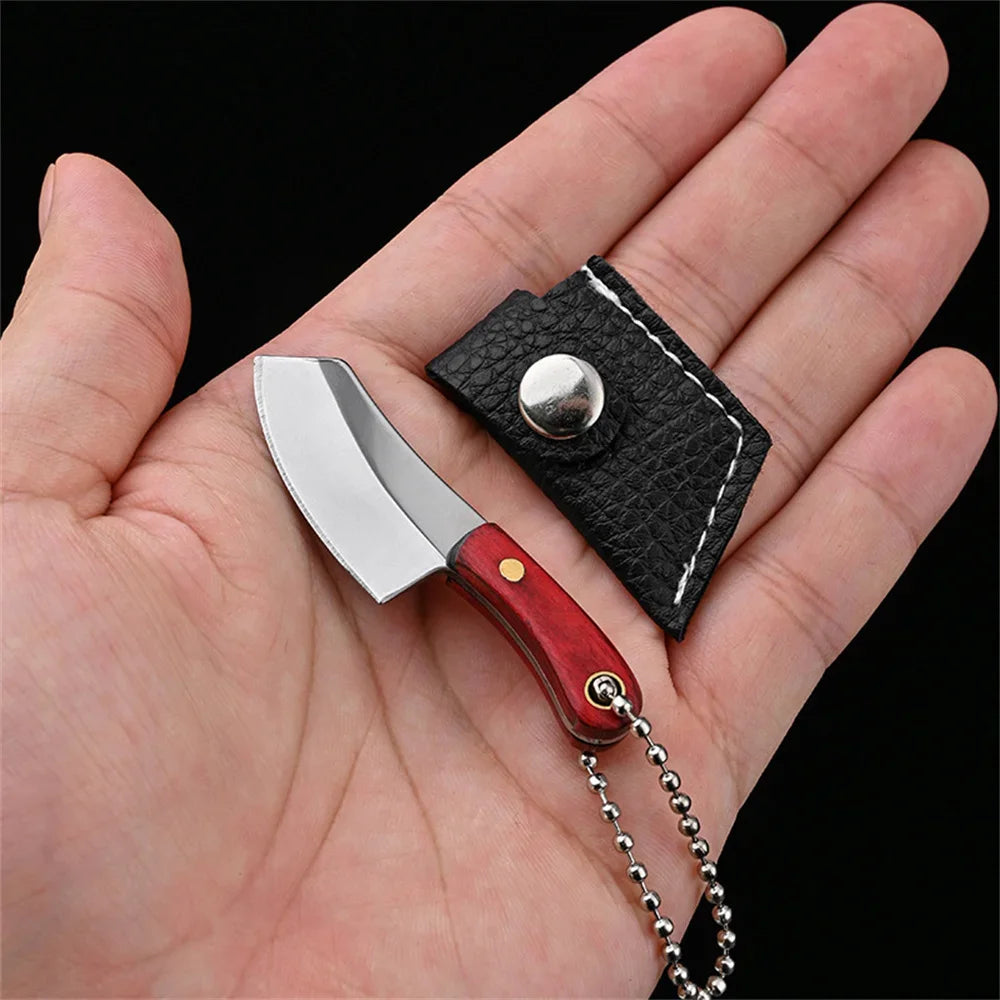 DAGGERA | Verschiedene Mini Messer für Schlüsselanhänger mit klassischem Holzgriff